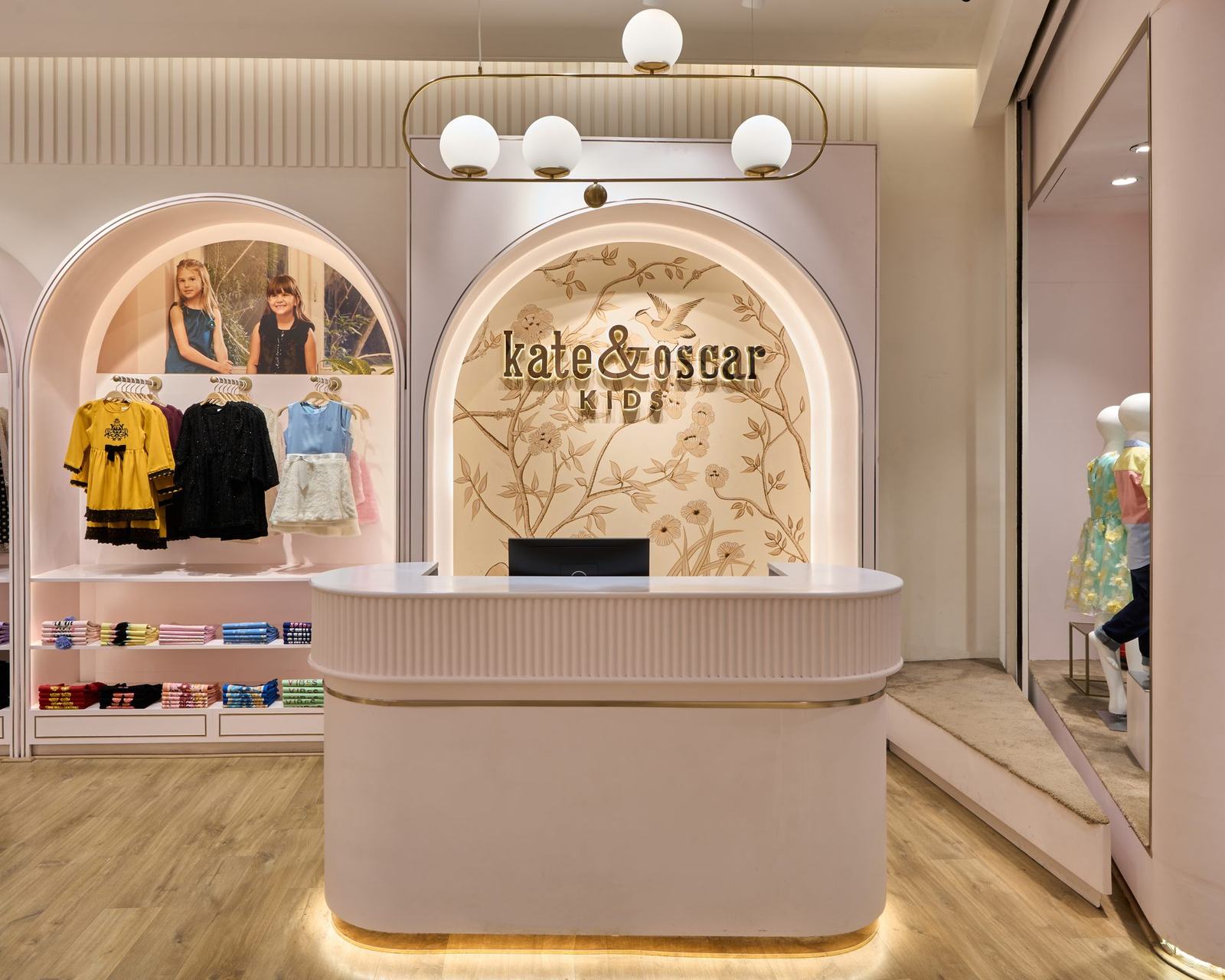 Kate and Oscar boutique storefront interior